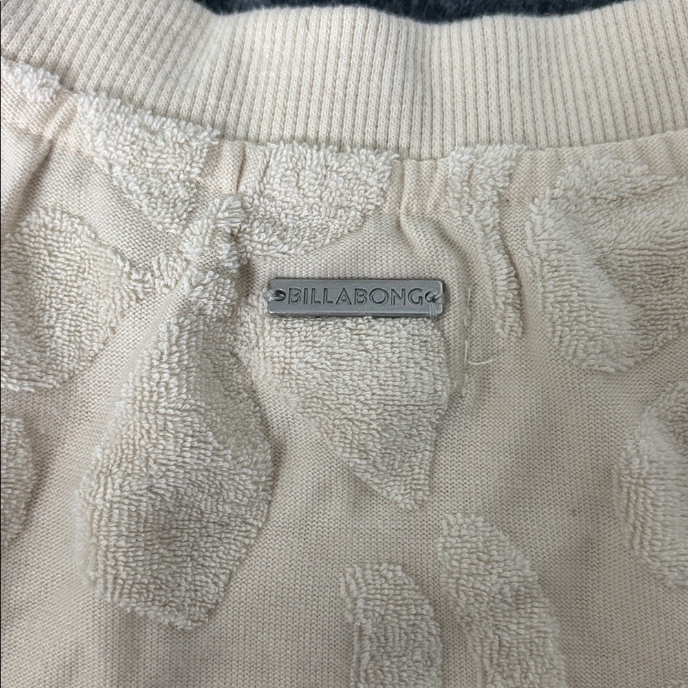 Billabong Women's Cream Textured Set - Picture 4 of 6